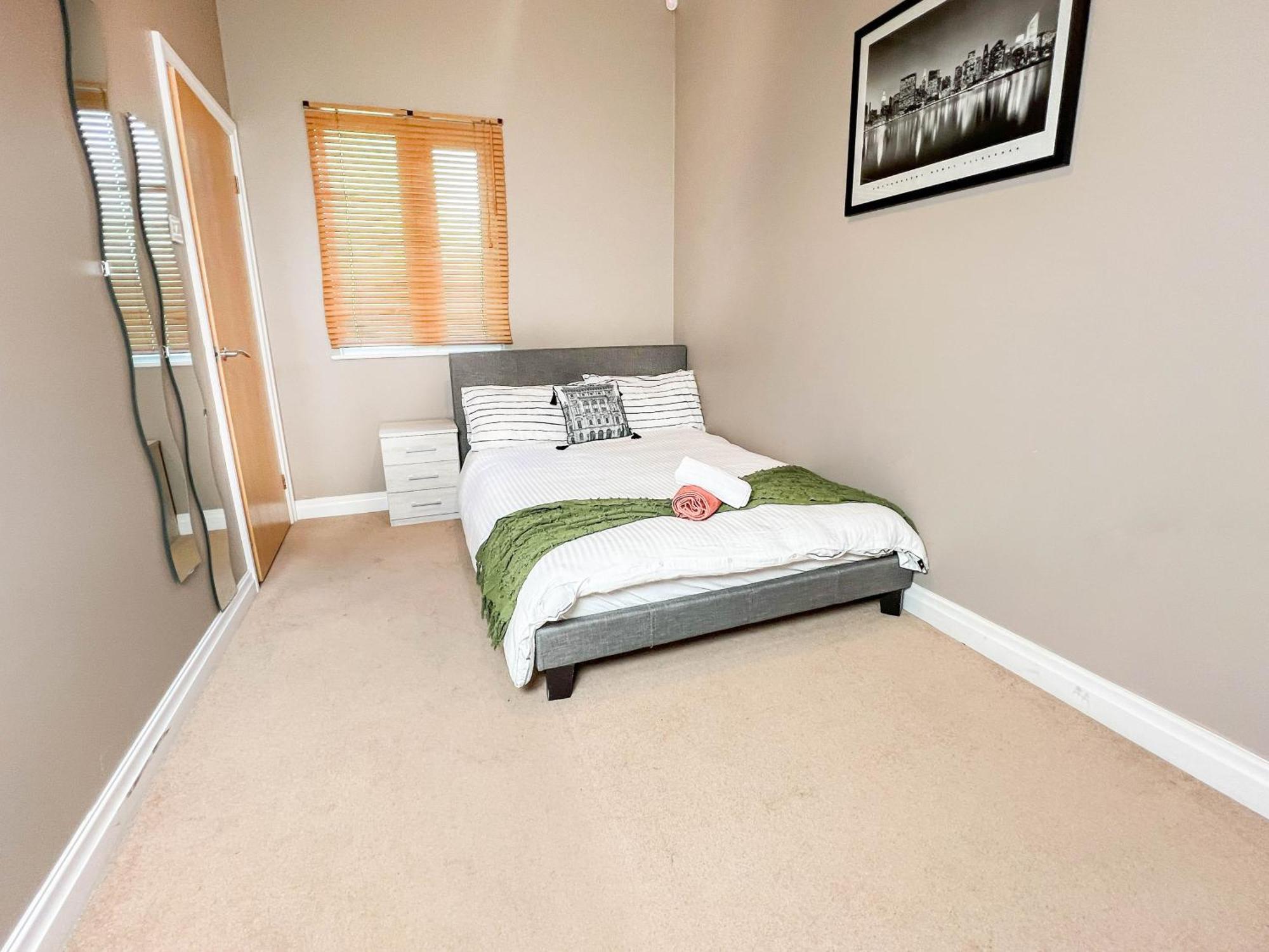 2 Bed - 2 Bath - Duplex Apartment Next To Lbu-Headingley Centre-Ycc Arena-Families-Relocators - Long Stay Rates Available Meanwood Eksteriør bilde