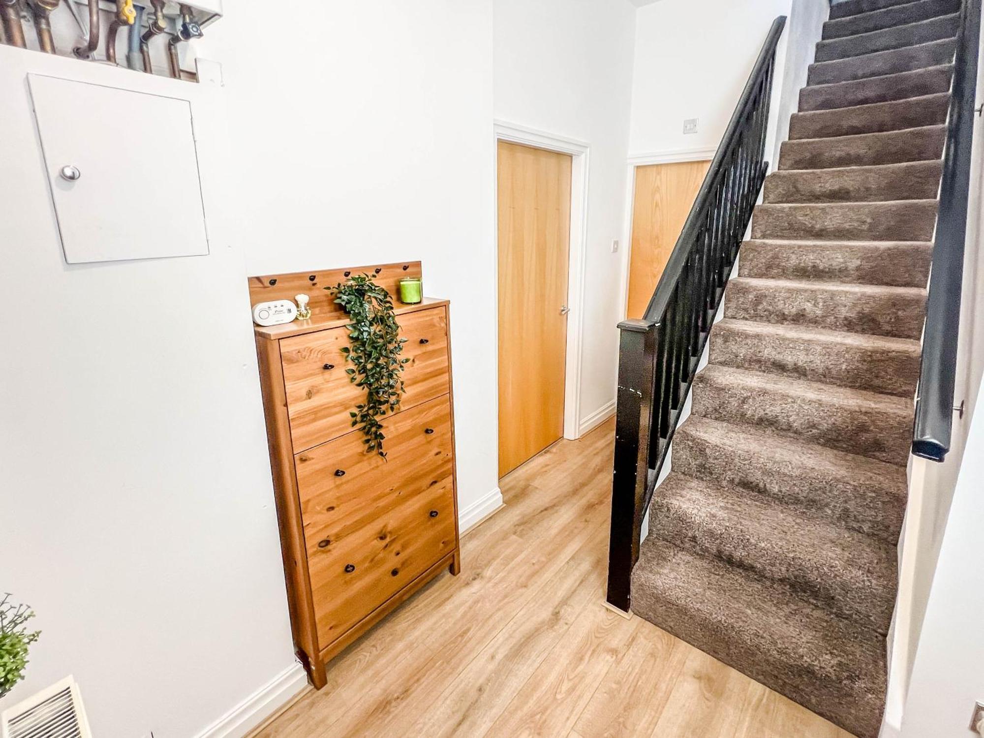 2 Bed - 2 Bath - Duplex Apartment Next To Lbu-Headingley Centre-Ycc Arena-Families-Relocators - Long Stay Rates Available Meanwood Eksteriør bilde